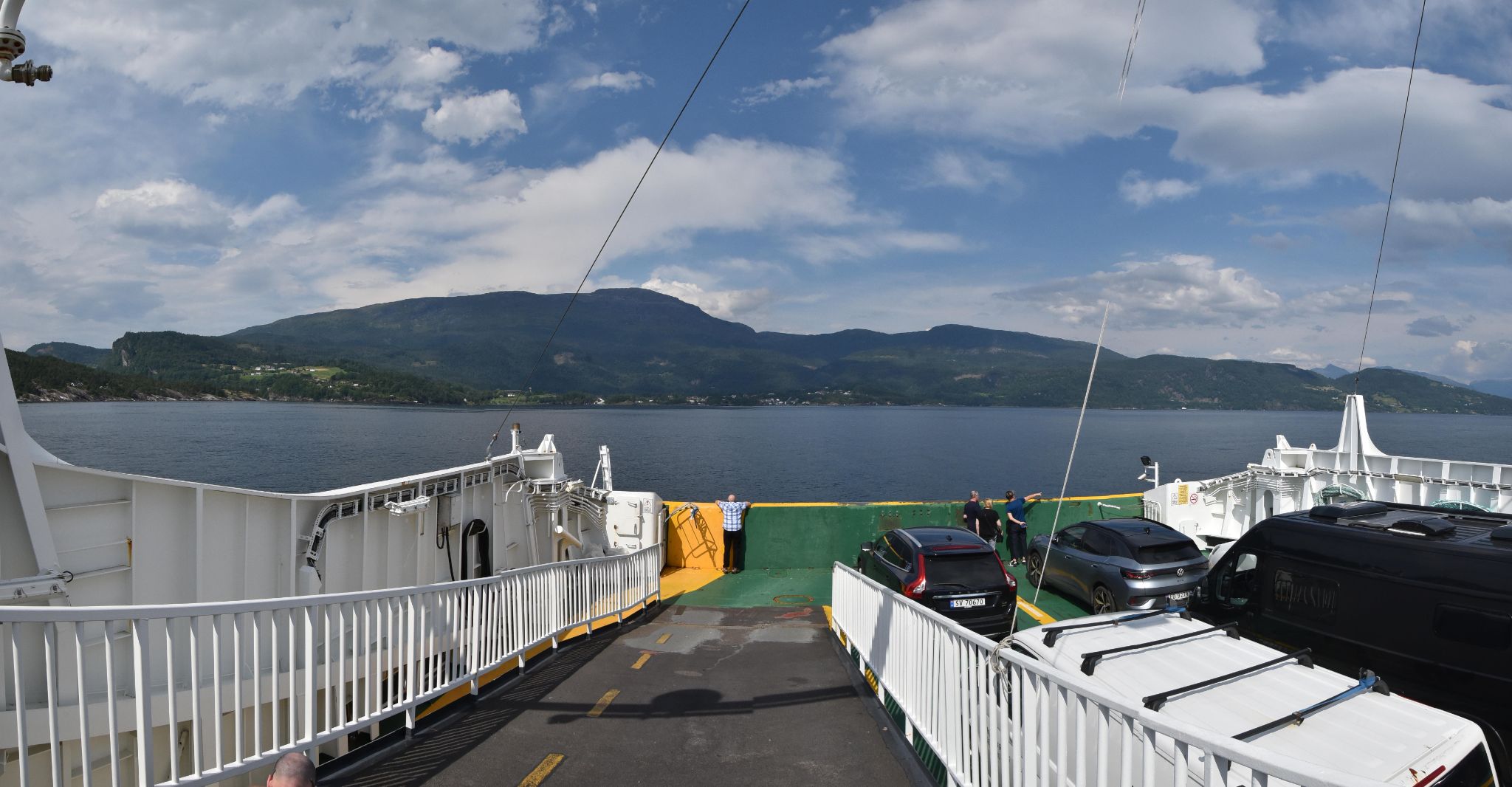 HARDANGERFJORD Ferry crossing